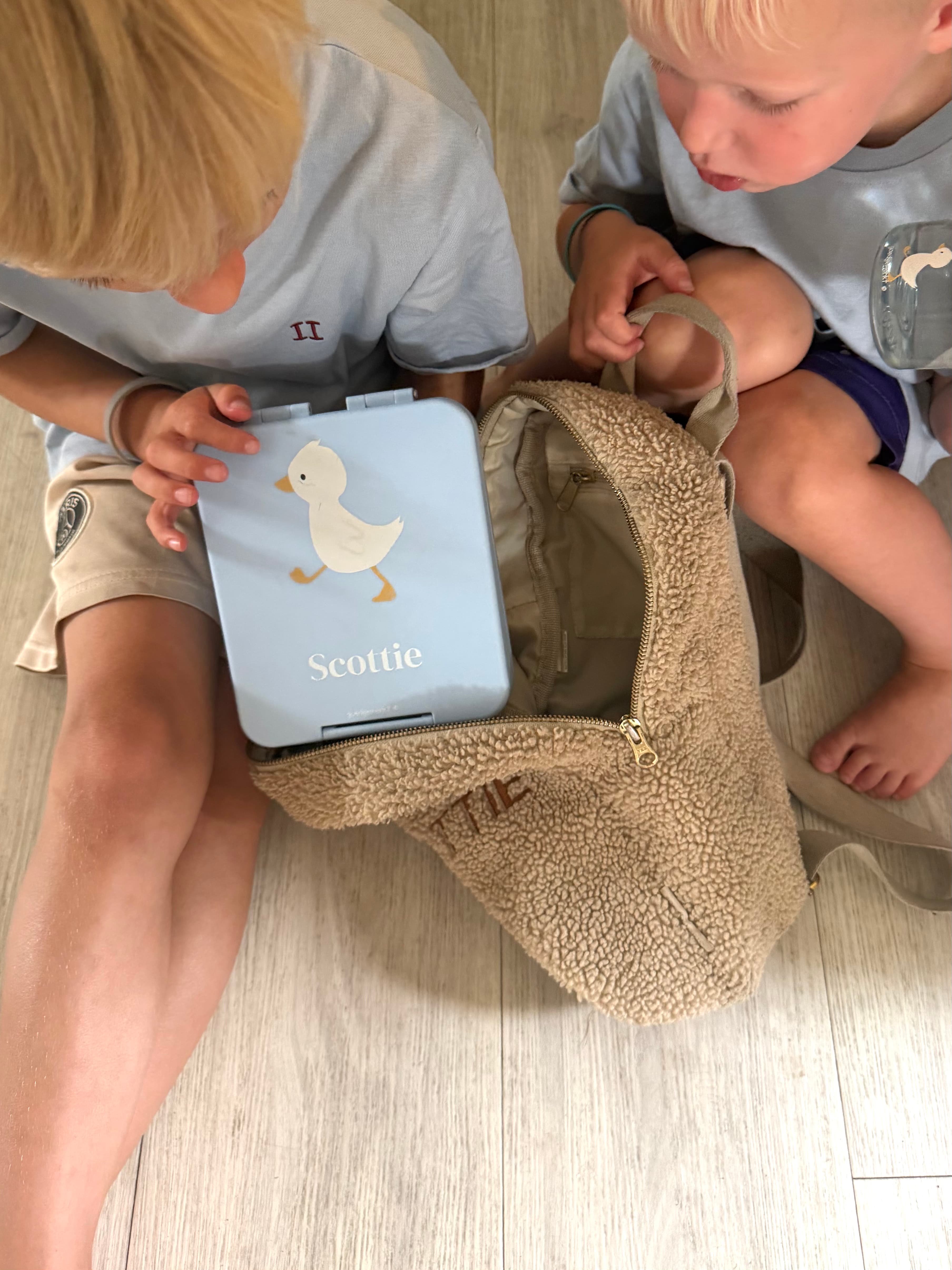 Kids met hun nieuwe broodtrommel
